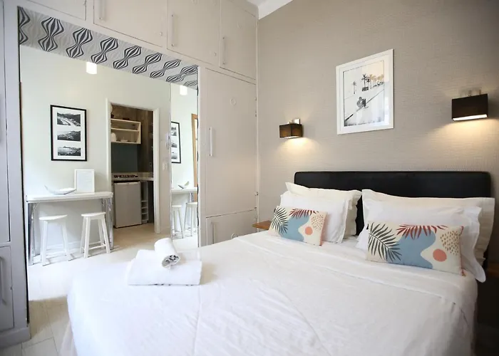 Unhotel - Charmoso Studio no Leblon, entre a Praia e Rua Dias Ferreira